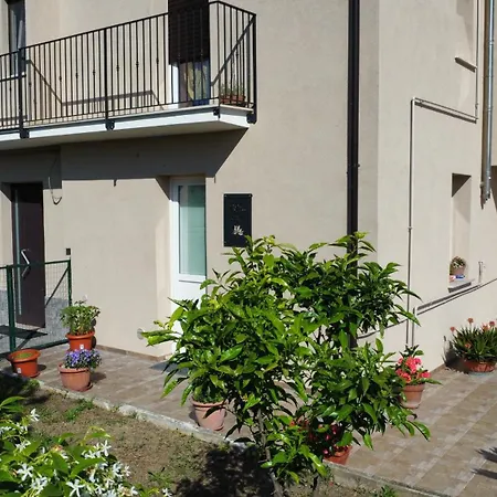 Da Flora Apartment *