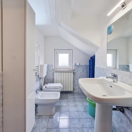 Da Flora Apartament *