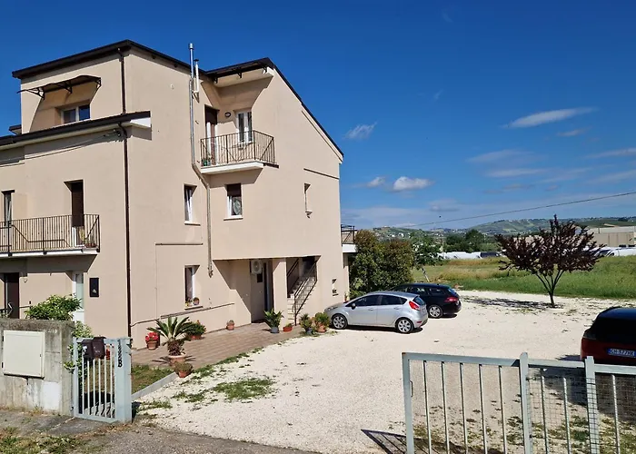 Da Flora Apartamento